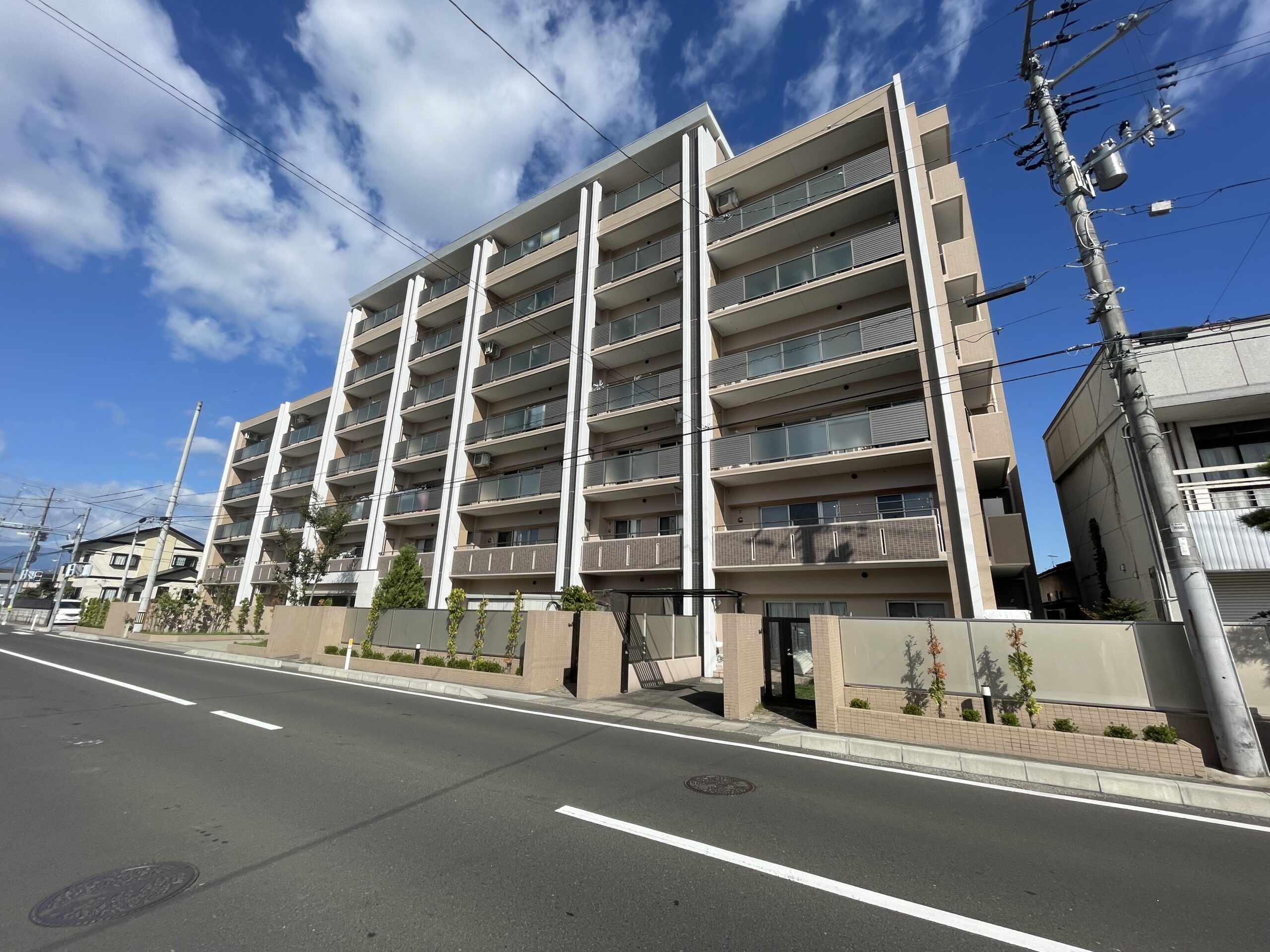 分譲賃貸！！ 「サンデュエル船岡駅前」 6F角部屋の4LDK♪